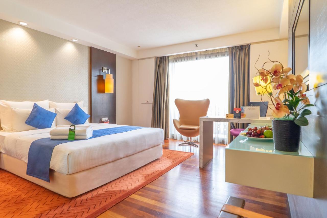 Seri Pacific Hotel Куала-Лумпур Экстерьер фото